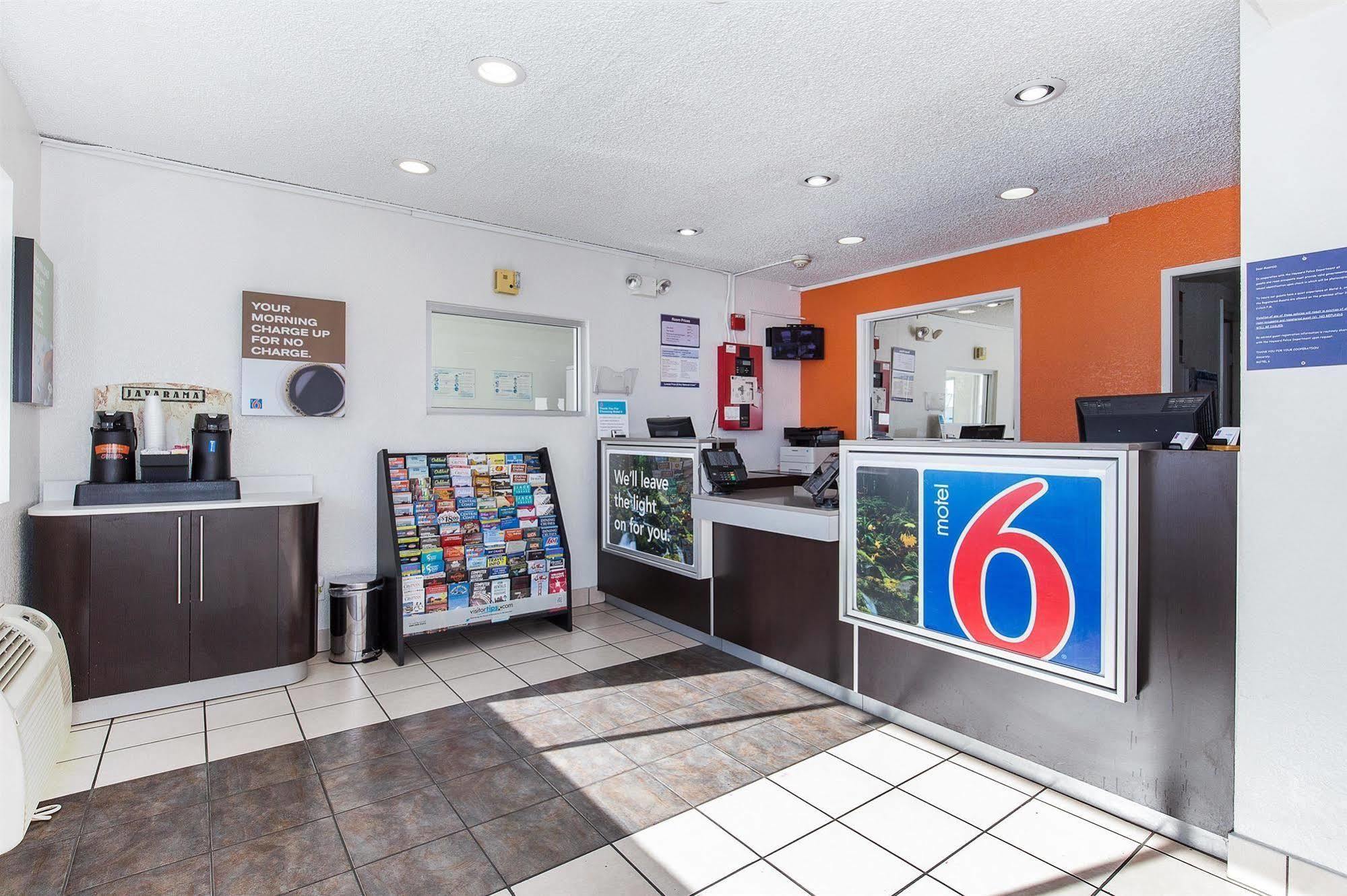 Motel 6 Hayward, Ca- Silicon Valley Gateway Exterior photo