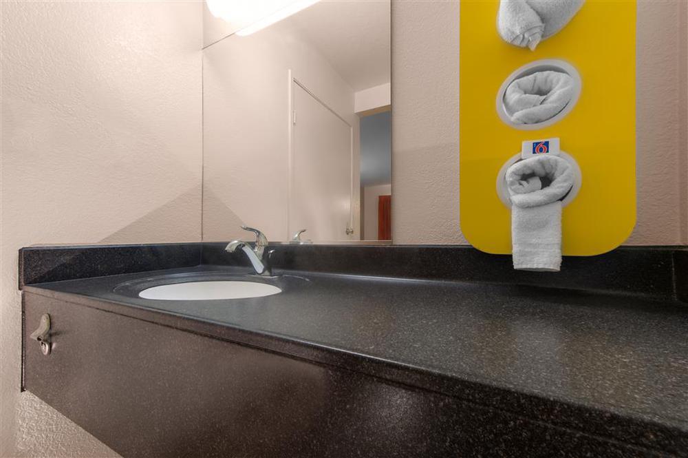 Motel 6 Hayward, Ca- Silicon Valley Gateway Room photo